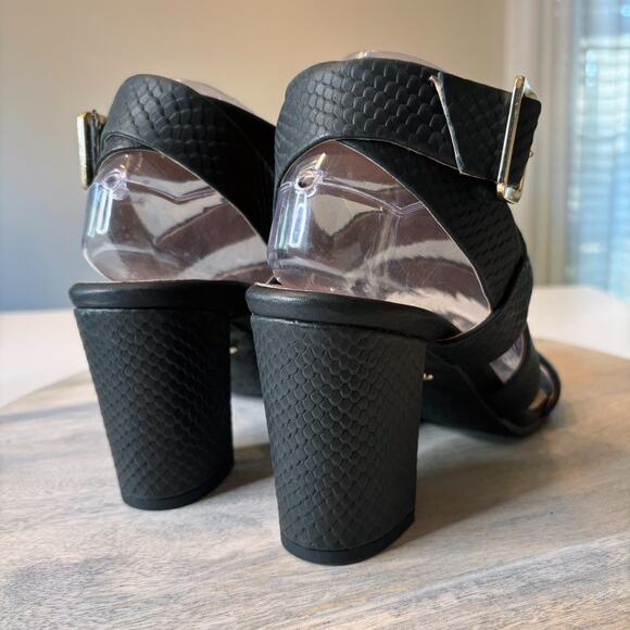 Vionic Blaire Block Heel Sandals Black Snake Embossed Leather Women’s Size 9.5 - Picture 6 of 12